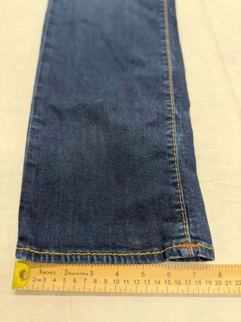 True Religion Ricky Relaxed Straight Jeans Size 33